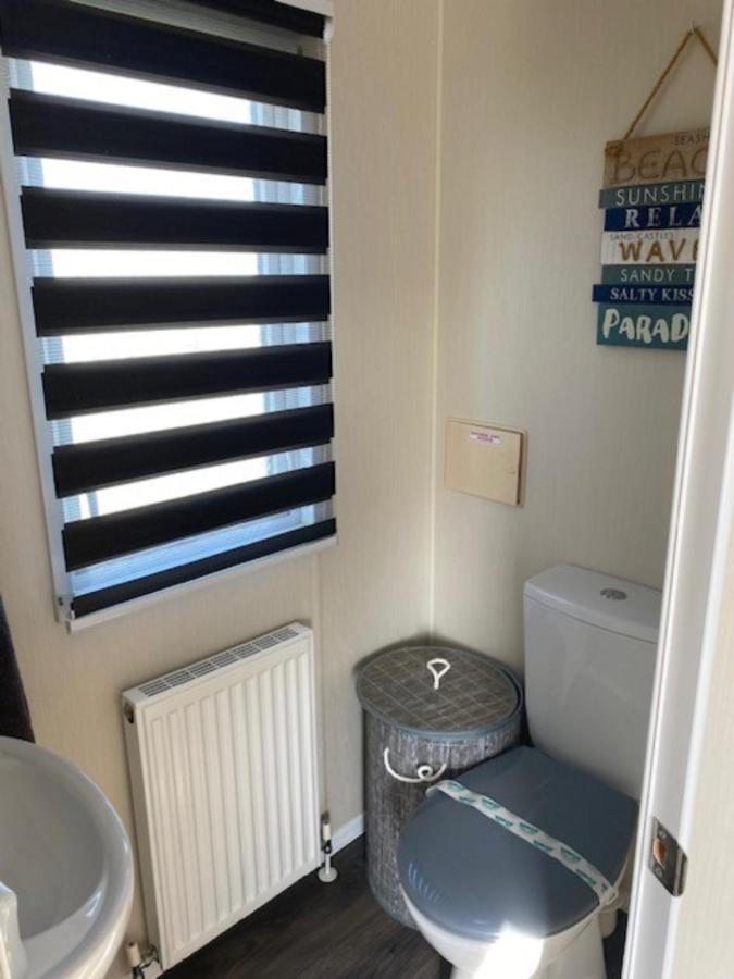 Beautiful Spacious Holiday Home - Romney Sands New Romney Buitenkant foto