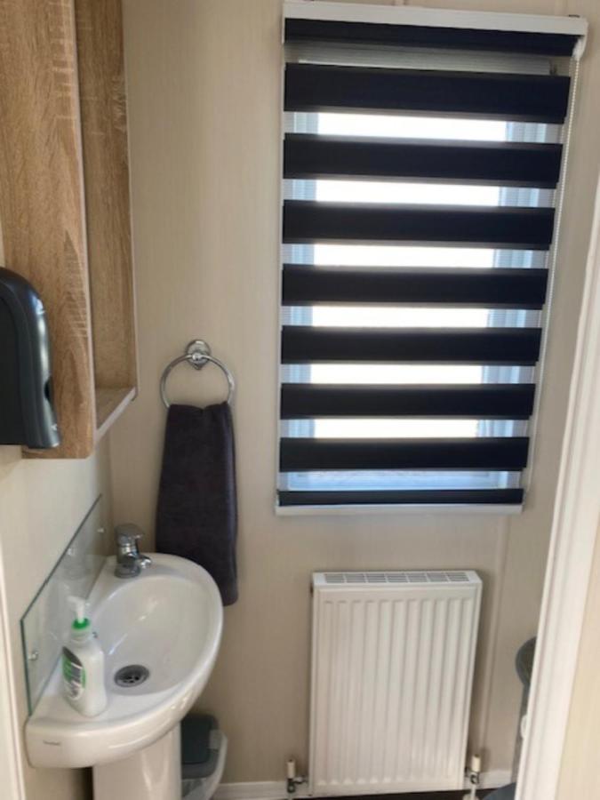 Beautiful Spacious Holiday Home - Romney Sands New Romney Buitenkant foto